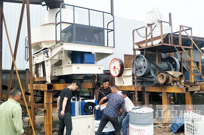 HVI冲击式制砂机现场