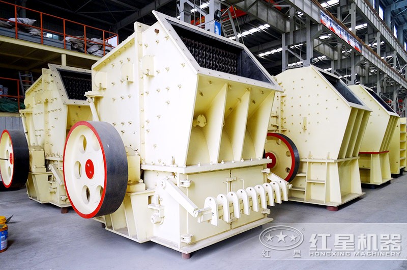 单段破碎机车间